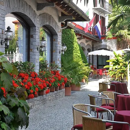 فندق Vittoria 3*